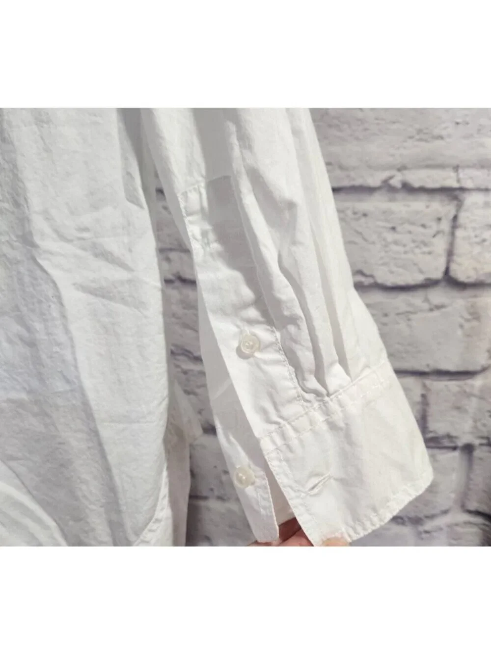 J. Crew White Long Sleeves With Buttons V Neck Top PXS Lightweight Rounded Hem